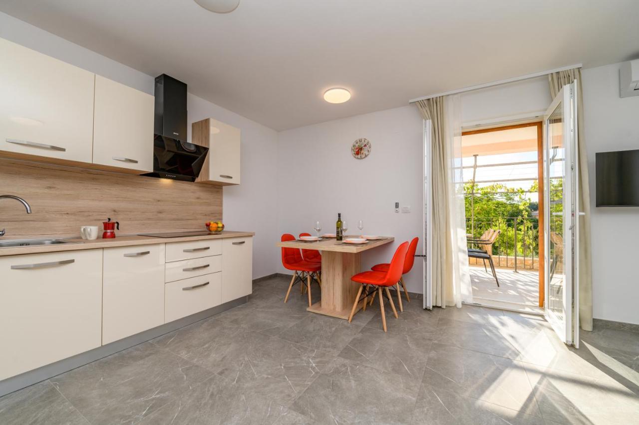Apartments Horvat Veli Lošinj Extérieur photo