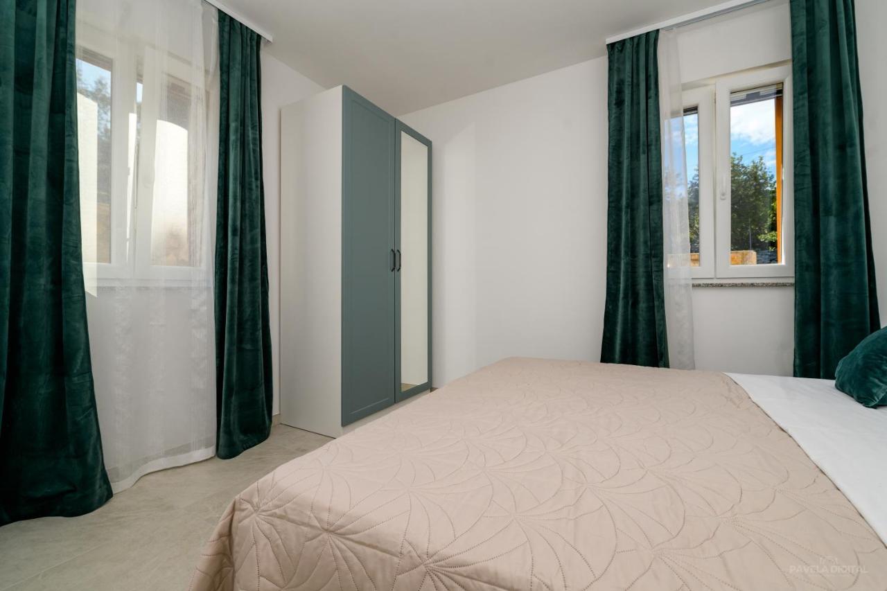 Apartments Horvat Veli Lošinj Extérieur photo